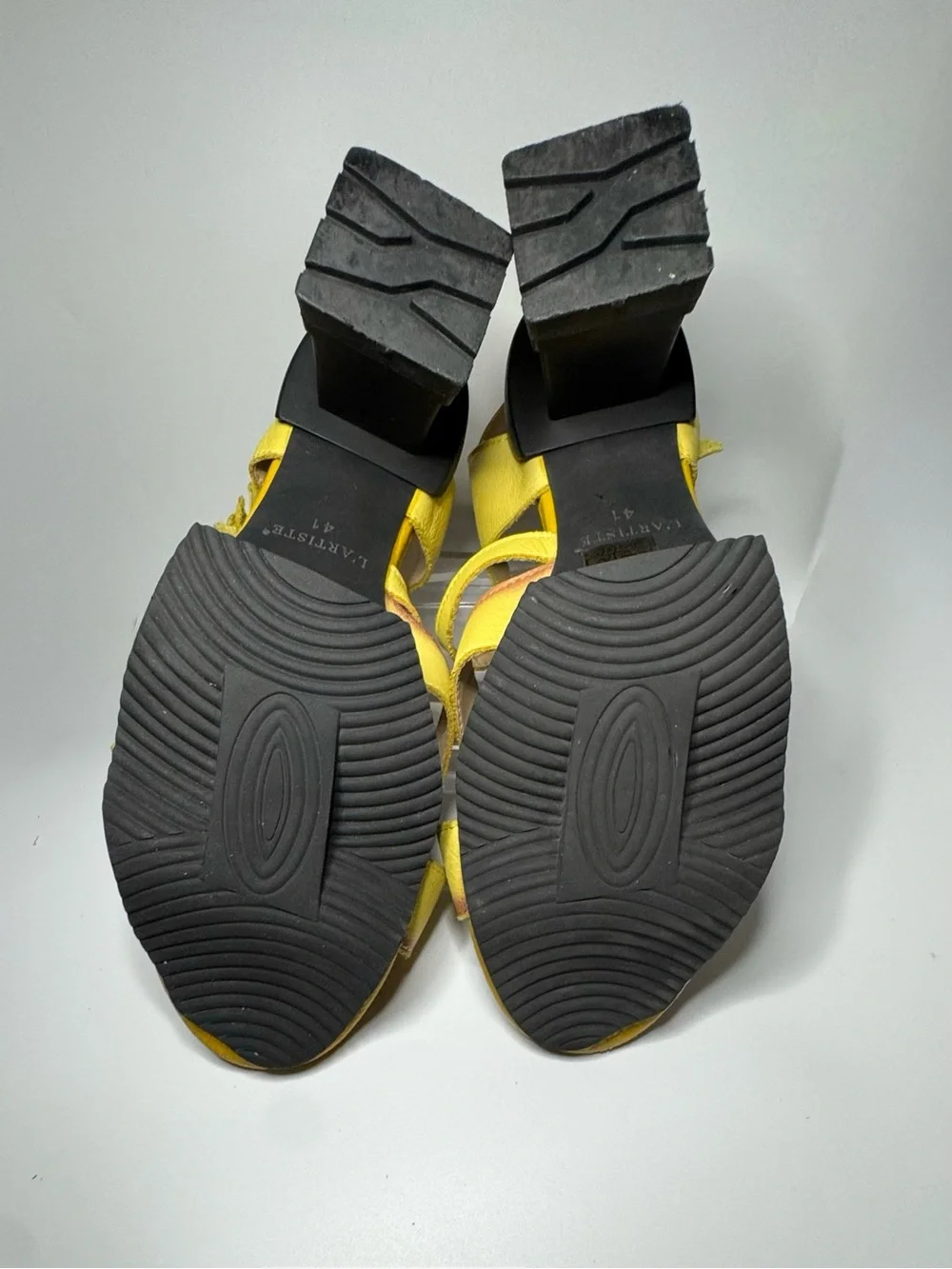 L’Artiste Shelly Yellow Floral Leather Platform Heels EU 41 9.5-10